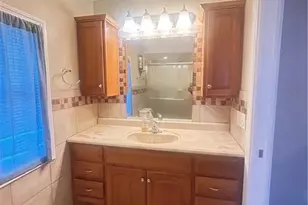 611 Sunset Ln, North Fort Myers, FL 33903 - Photo 7