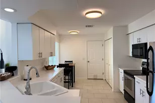 9120 Greenleaf Ct, Fort Myers, FL 33919 - Photo 9