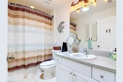 927 Franklin St E, Lehigh Acres, FL 33974 - Photo 35