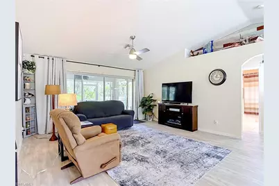 927 Franklin St E, Lehigh Acres, FL 33974 - Photo 19