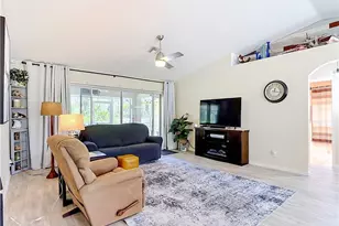 927 Franklin St E, Lehigh Acres, FL 33974 - Photo 19