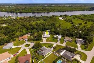 11402 Habersham Ct, North Fort Myers, FL 33917 - Photo 39