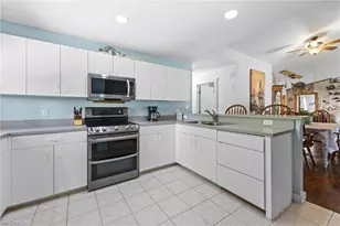 11402 Habersham Ct, North Fort Myers, FL 33917 - Photo 9