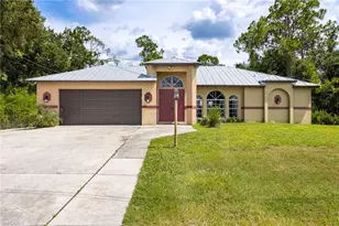 11402 Habersham Ct, North Fort Myers, FL 33917 - Photo 1