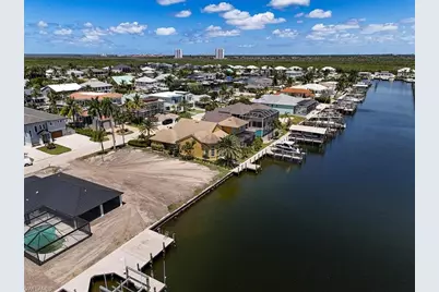 18291 Cutlass Dr, Fort Myers Beach, FL 33931 - Photo 9