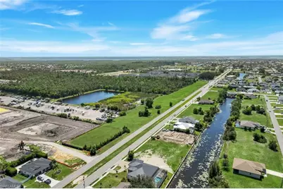 2617 Ceitus Pkwy, Cape Coral, FL 33991 - Photo 43