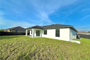 3006 NW Douglas Cir, Cape Coral, FL 33993 - Photo 21