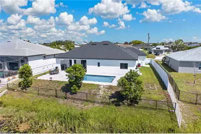 434 NW 6th St, Cape Coral, FL 33993 - Photo 37