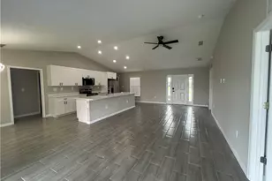2014 Kismet Pkwy W, Cape Coral, FL 33993 - Photo 5