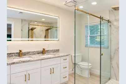 5687 Eichen Cir E, Fort Myers, FL 33919 - Photo 5