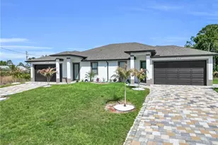 109/111 Harry Ave S, Lehigh Acres, FL 33973 - Photo 7