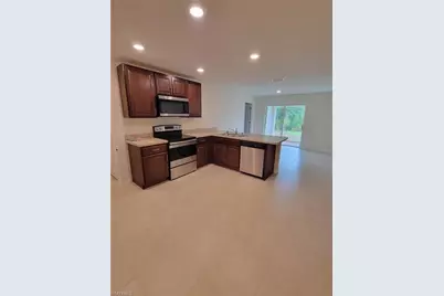 2603 65th St W, Lehigh Acres, FL 33971 - Photo 9