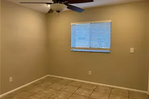 717 SE 10th Ave, Cape Coral, FL 33990 - Photo 11