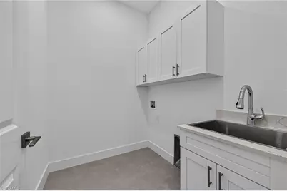 1728 Kismet Pkwy W, Cape Coral, FL 33993 - Photo 15