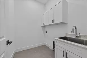 1728 Kismet Pkwy W, Cape Coral, FL 33993 - Photo 15