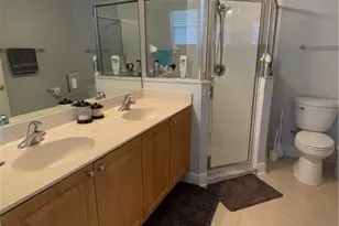 2565 Deerfield Lake Ct, Cape Coral, FL 33909 - Photo 25
