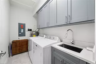 14105 Winchester Ct, Naples, FL 34114 - Photo 27