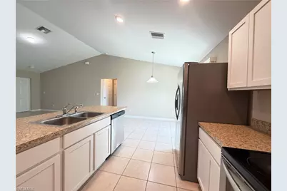 1727 NW 15th St, Cape Coral, FL 33993 - Photo 5