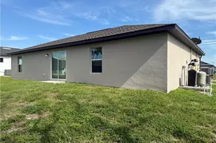 1727 NW 15th St, Cape Coral, FL 33993 - Photo 17