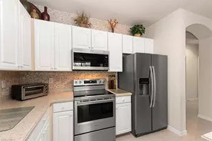 14811 Reflection Key Cir, Fort Myers, FL 33907 - Photo 5
