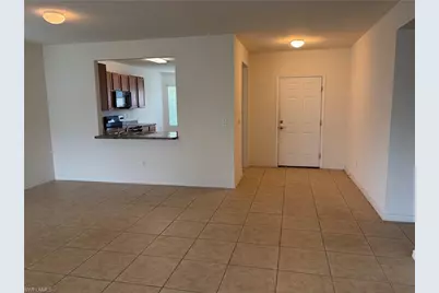 3011 SW 5th Pl, Cape Coral, FL 33914 - Photo 3