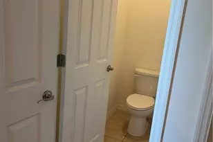 3011 SW 5th Pl, Cape Coral, FL 33914 - Photo 7