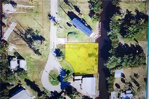 110 Cardinal Ct, Everglades City, FL 34141 - Photo 1