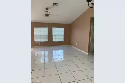 1822 SW 18th St, Cape Coral, FL 33991 - Photo 11