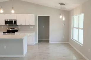 1003 NW 7th Pl, Cape Coral, FL 33993 - Photo 3