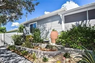 11652 Pawley Ave, Bonita Springs, FL 34135 - Photo 5