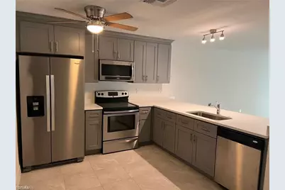 6064 Laurelwood Dr, Fort Myers, FL 33905 - Photo 3