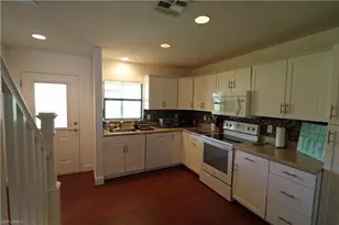9639 Eaton Gardens Ln, Fort Myers, FL 33919 - Photo 25