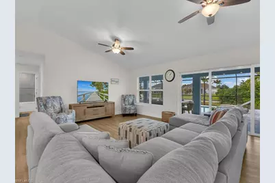 3505 SW 8th Ct, Cape Coral, FL 33914 - Photo 9