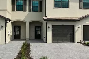 14197 Pine Lodge Ln, Fort Myers, FL 33913 - Photo 1