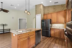 7520 Key Deer Ct, Fort Myers, FL 33966 - Photo 7