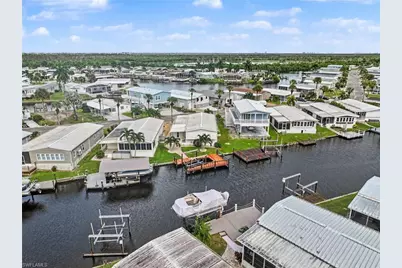 17620 Bryan Ct, Fort Myers Beach, FL 33931 - Photo 25