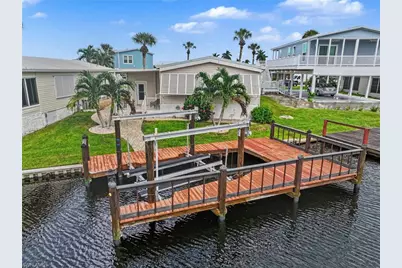 17620 Bryan Ct, Fort Myers Beach, FL 33931 - Photo 23