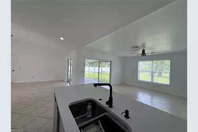 15627 Spring Line Ln, Fort Myers, FL 33905 - Photo 5