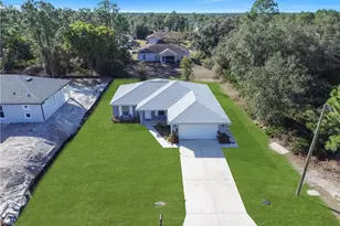 2617 53rd St W, Lehigh Acres, FL 33971 - Photo 33