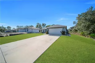 2617 53rd St W, Lehigh Acres, FL 33971 - Photo 31