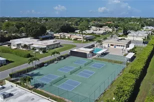 46 Laconia Ct, Fort Myers, FL 33919 - Photo 41