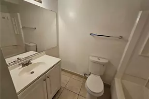 2885 Winkler Ave, Fort Myers, FL 33916 - Photo 13