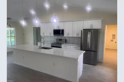 1210 NE 14th Ave, Cape Coral, FL 33909 - Photo 3
