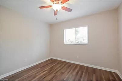 180 Thornton Ave S, Lehigh Acres, FL 33974 - Photo 7