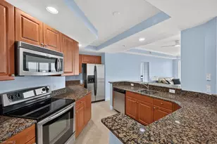 2743 First St, Fort Myers, FL 33916 - Photo 5