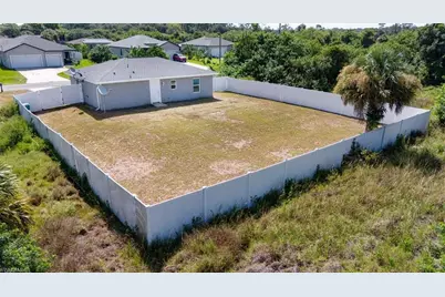 3113 Pebble Ln, Labelle, FL 33935 - Photo 29