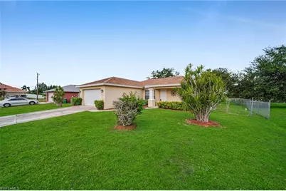 2724 SW 2nd Ave, Cape Coral, FL 33914 - Photo 3