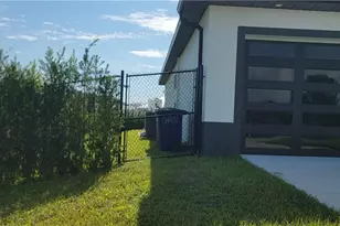 1906 Veinna St, Lehigh Acres, FL 33972 - Photo 29