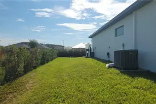 1906 Veinna St, Lehigh Acres, FL 33972 - Photo 27