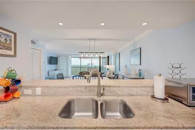 17080 Harbour Point Dr #711, Fort Myers, FL 33908 - Photo 11